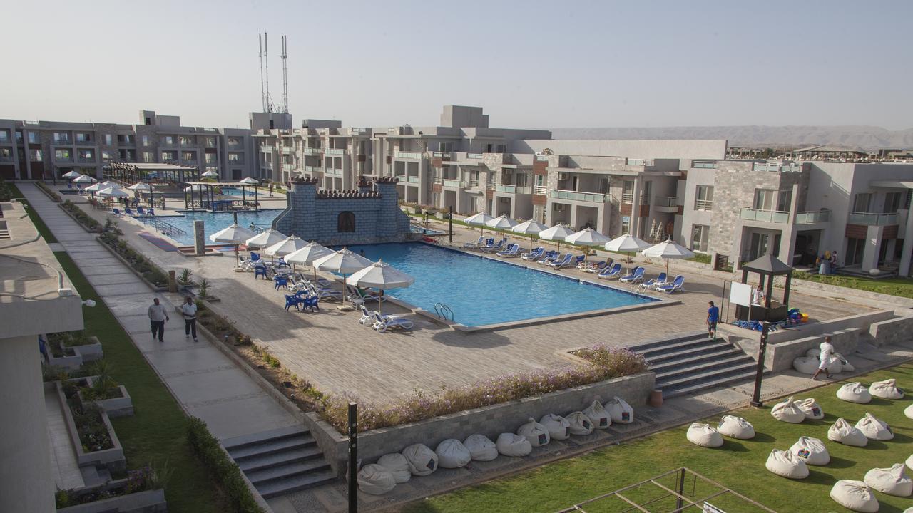 Elite Residence Aqua Park Ain Sukhna Extérieur photo